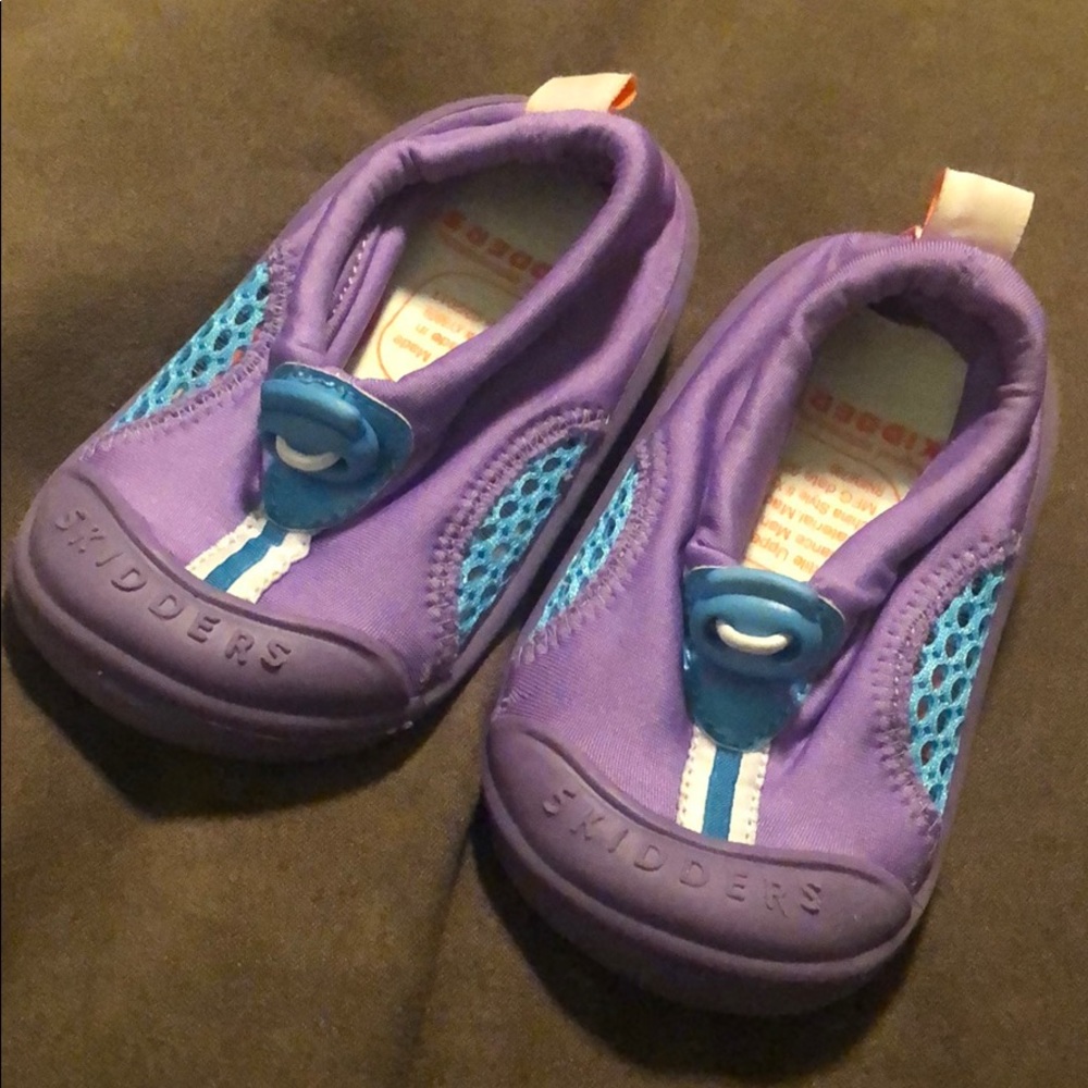 Skidders Water Shoes